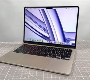 Apple MacBook Air 15.3" – M2 Chip, 8-Core CPU, 10-Core GPU, 8GB RAM, 256GB SSD
