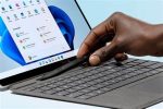 Microsoft Surface Pro 8/9 Signature Keyboard with Slim Pen 2 – Backlit, Magnetic, Alcantara Finish - Image 4